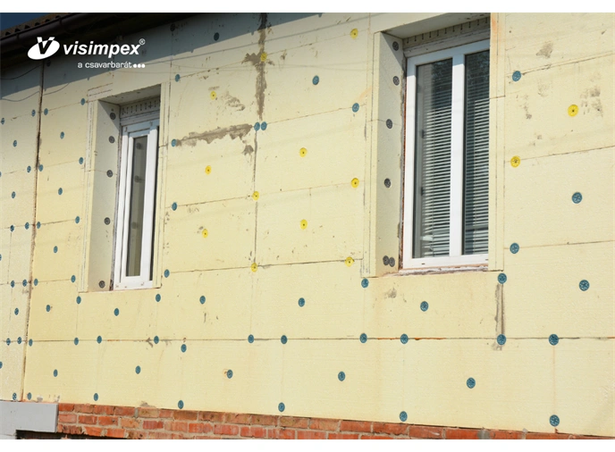 Hőhídmentes rögzítés: Így spórolhatsz ezreket a fűtésszámlán a megfelelő dübellel